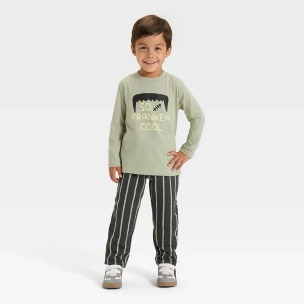 Boys' nwt Long Sleeve Halloween French Terry Shirt and Pants Set Frankenstein